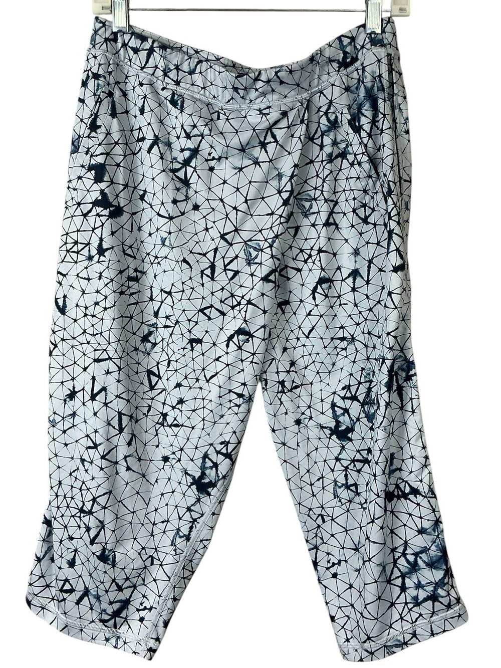 Lululemon Retreat Yogi Crop Women Sz 6